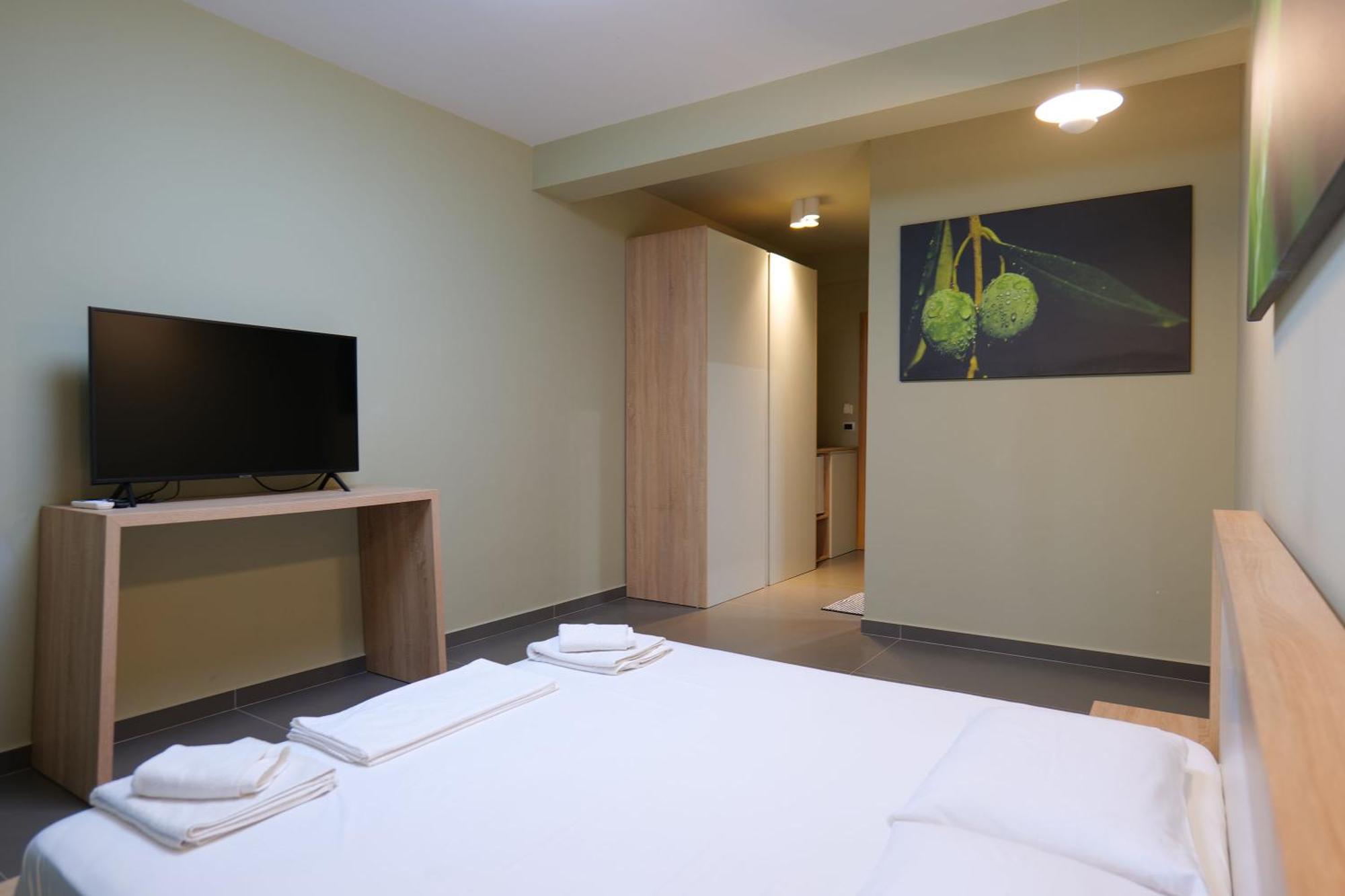 Hotel Jali Himare Exterior photo